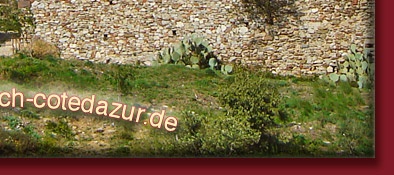 Grimaud, die Burgruine umgeben mit ihren alten Mauern ist einen Besuch wert, Bild 6 von 6